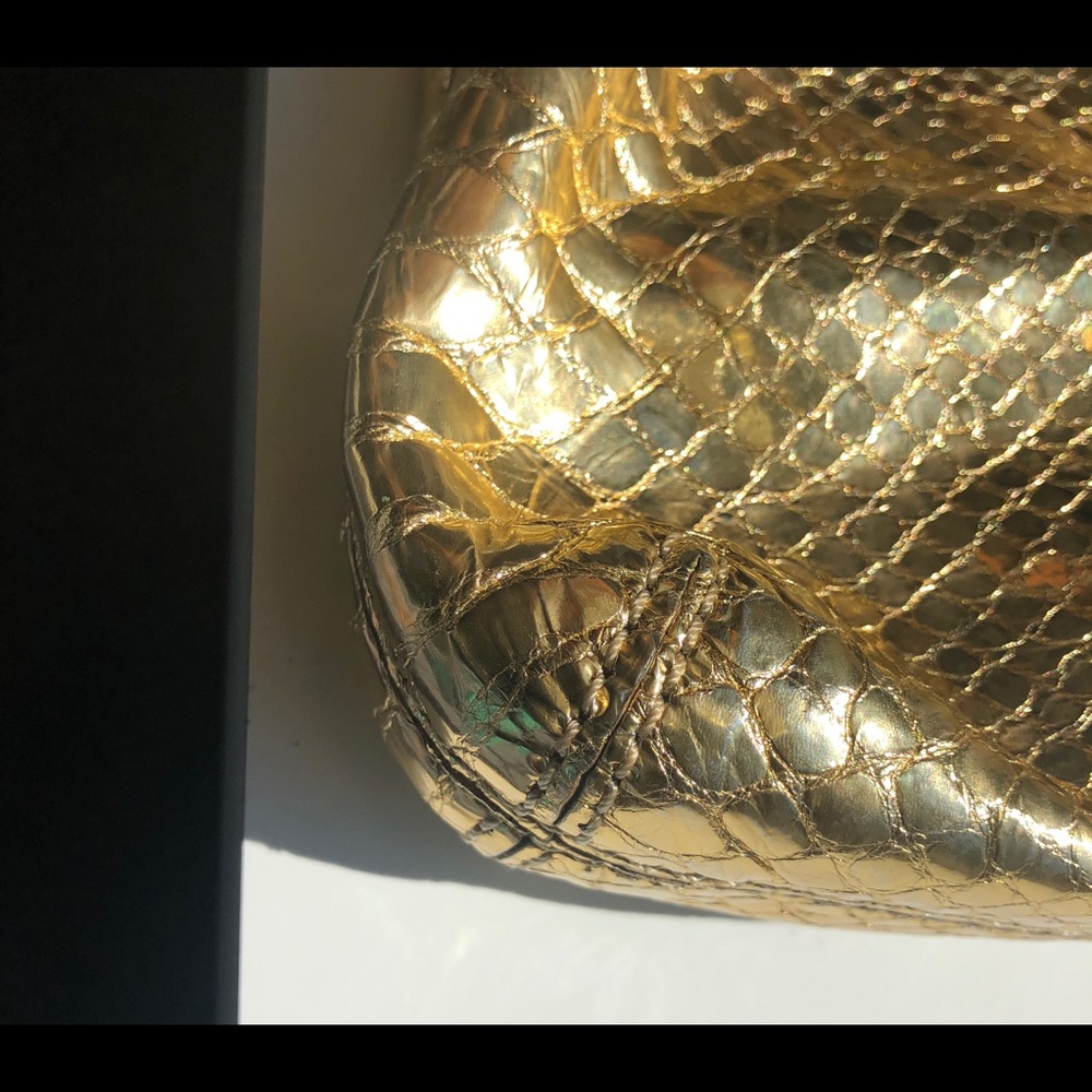 Michael Michael Kors Gold Berkeley Clutch. - Picture 8 of 8